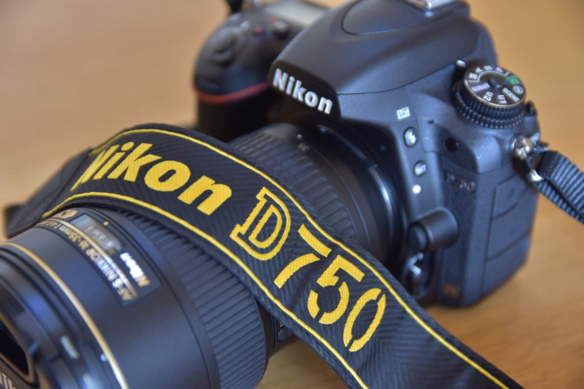 Nikon D750 デジタル一眼レフカメラ+ ズームレンズ+広角レンズセット 20141008150536_462_.jpg